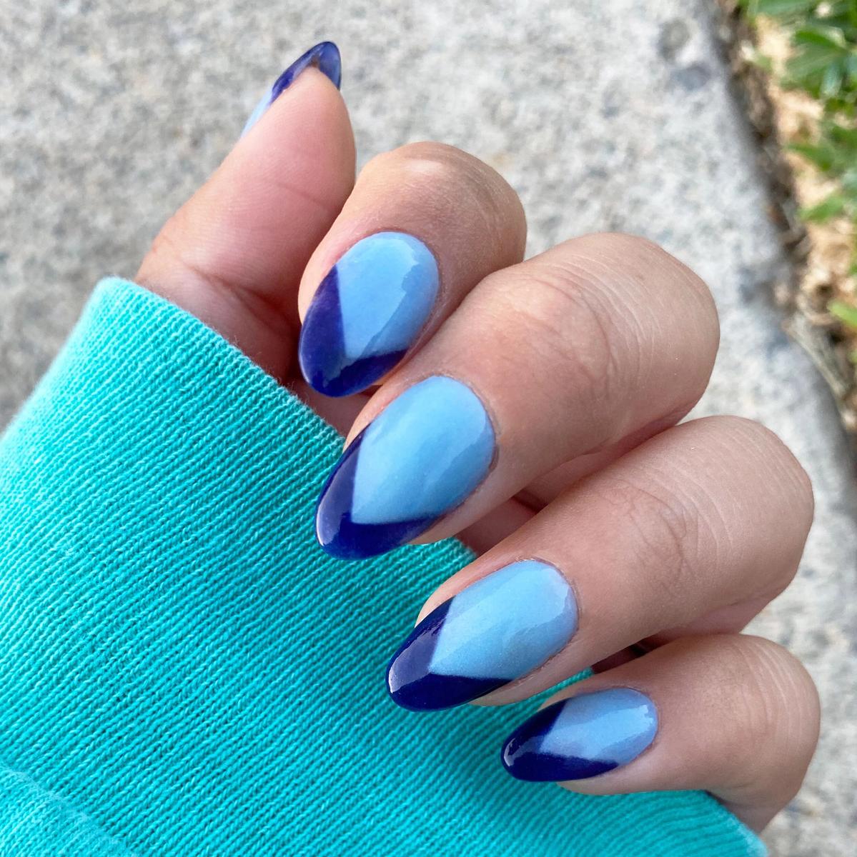 blue dip nail designs
