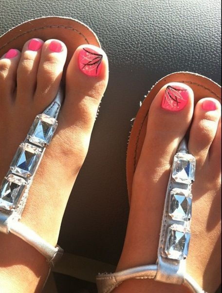 beach toe nail designs