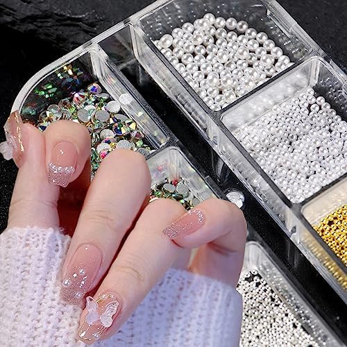 nail designs with rhinestones