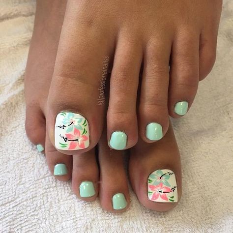 beach toe nail designs