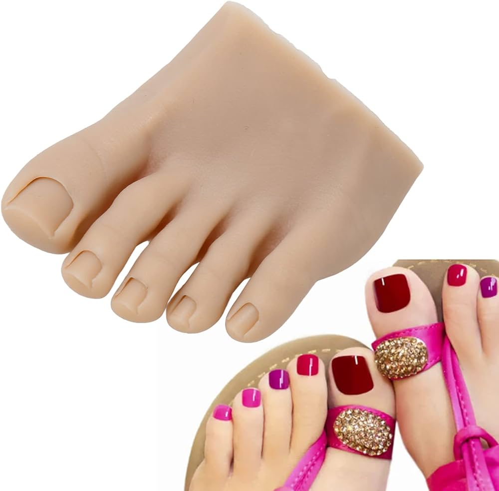 toe nail designs for dark skin